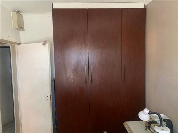 5 Bedroom Property for Sale in Rondevlei Park Western Cape